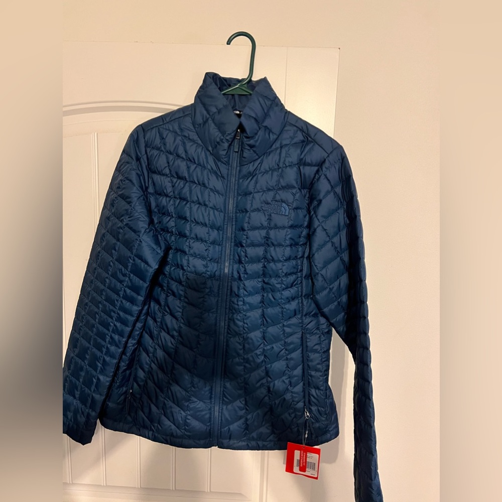 Women’s NORTH FACE jacket